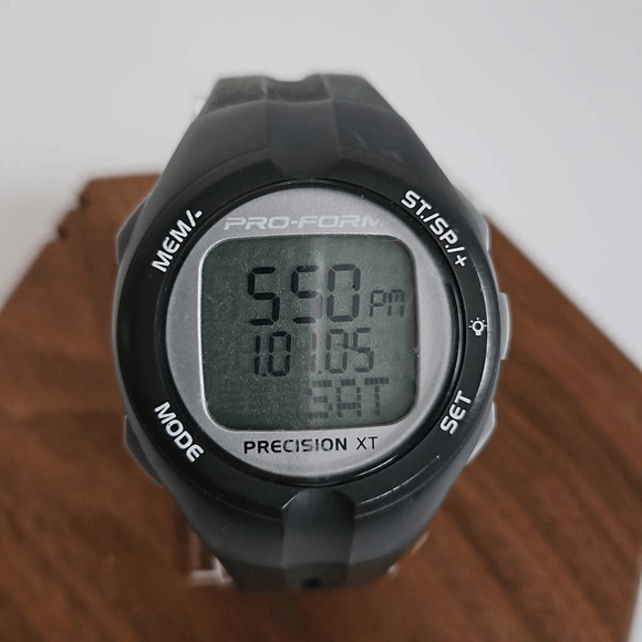 Pro-form Precision XT Mens Black Sport Watch New Battery - Picture 2 of 5